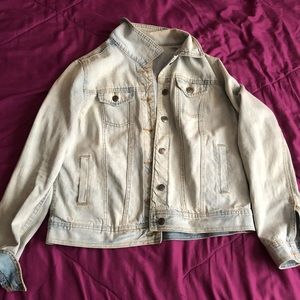 Mossimo Light wash denim jacket
